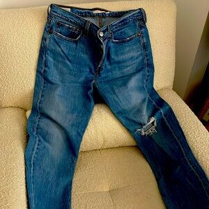Levi’s wedge